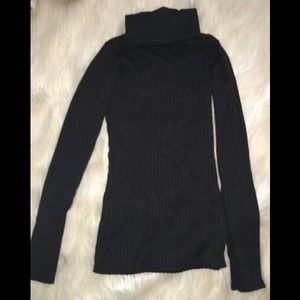 Black ribbed turtleneck from Pretty Little Thing